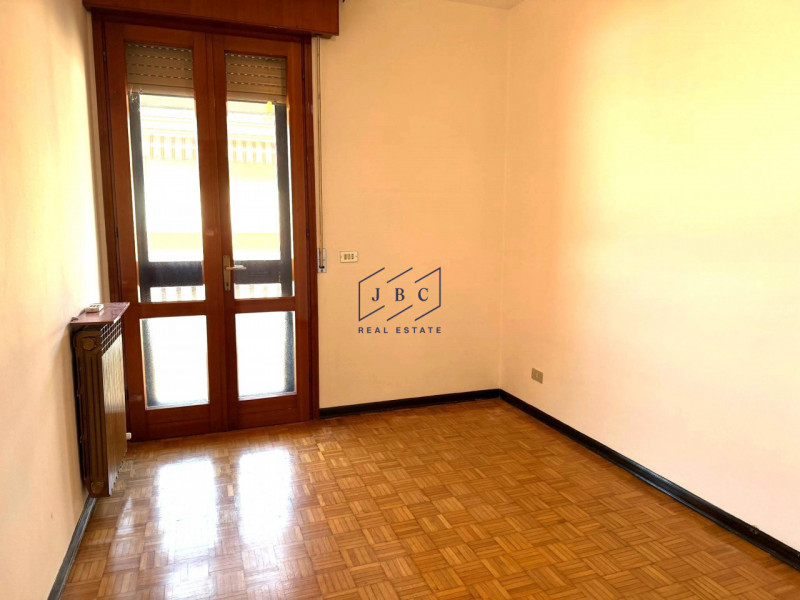 MOTTA DI LIVENZA - (TV) 
Proponiamo a Motta di Livenza una casa singola costruita a fine anni '70...