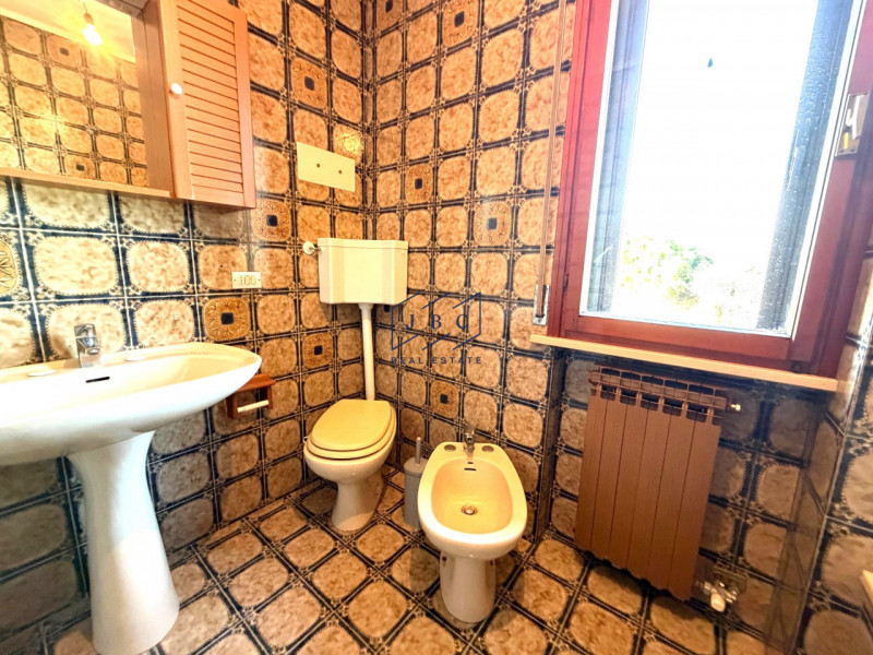 MOTTA DI LIVENZA - (TV) 
Proponiamo a Motta di Livenza una casa singola costruita a fine anni '70...