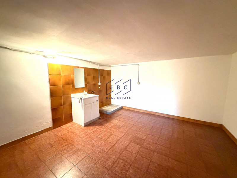 MOTTA DI LIVENZA - (TV) 
Proponiamo a Motta di Livenza una casa singola costruita a fine anni '70...