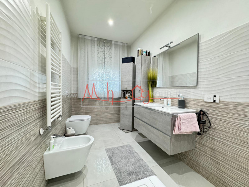 CURTAROLO - (Rif.V 650-s) - Scoprite questa straordinaria villa situata nel cuore della tranquill...