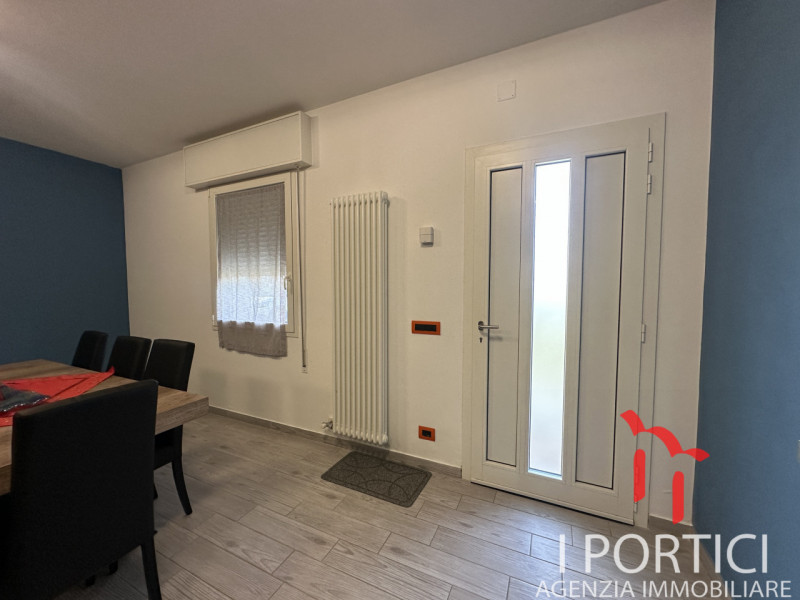 Casa al piano terra con ampio giardino – Mogliano Veneto

In zona tranquilla e residenziale di Mo...