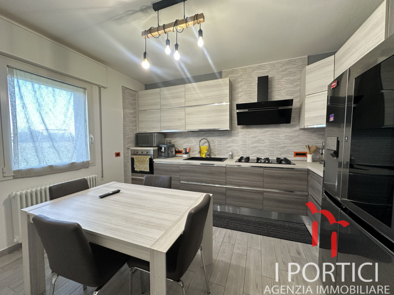 Casa al piano terra con ampio giardino – Mogliano Veneto

In zona tranquilla e residenziale di Mo...