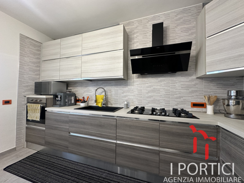 Casa al piano terra con ampio giardino – Mogliano Veneto

In zona tranquilla e residenziale di Mo...