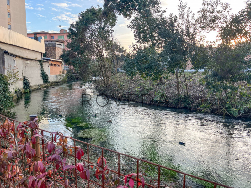 TREVISO - FUORI MURA

RIFERIMENTO: TV33

l'indirizzo indicato non corrispondere alla reale ubicaz...