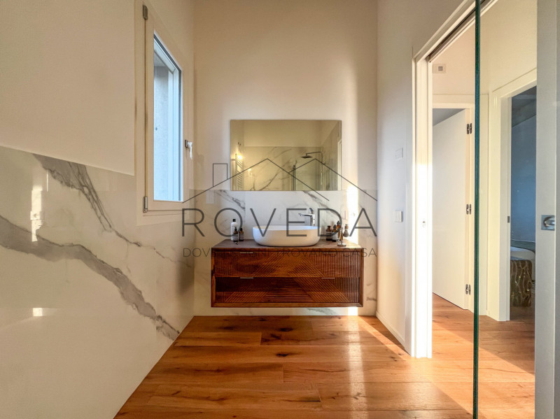 TREVISO - FUORI MURA

RIFERIMENTO: TV32

l'indirizzo indicato non corrispondere alla reale ubicaz...