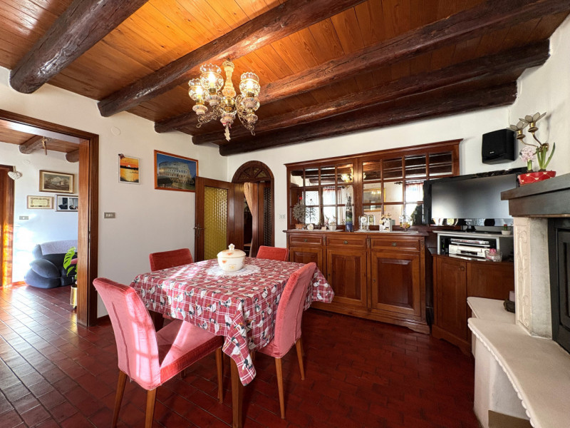 PLV268 - Polverara - Proponiamo in vendita a Polverara una casa singola degli anni Sessanta, dal ...