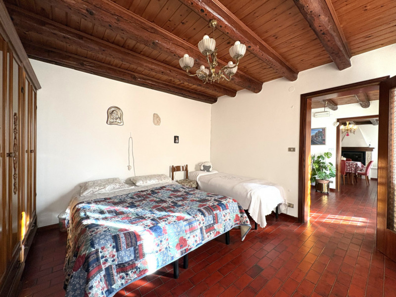 PLV268 - Polverara - Proponiamo in vendita a Polverara una casa singola degli anni Sessanta, dal ...