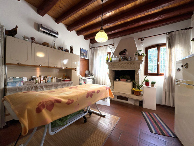 PLV268 - Polverara - Proponiamo in vendita a Polverara una casa singola degli anni Sessanta, dal ...