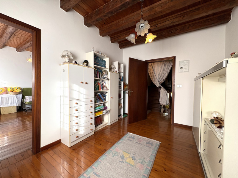 PLV268 - Polverara - Proponiamo in vendita a Polverara una casa singola degli anni Sessanta, dal ...