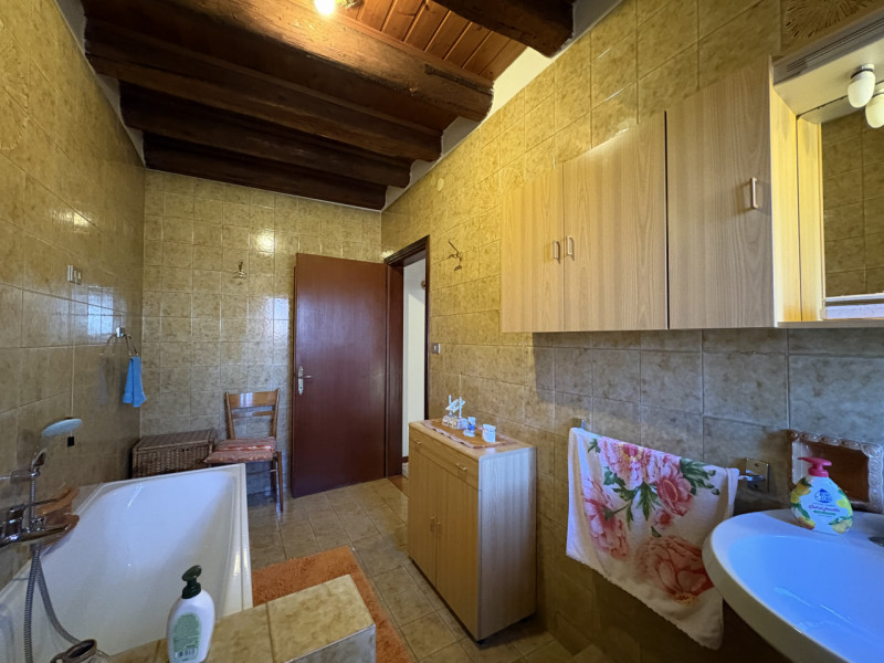 PLV268 - Polverara - Proponiamo in vendita a Polverara una casa singola degli anni Sessanta, dal ...