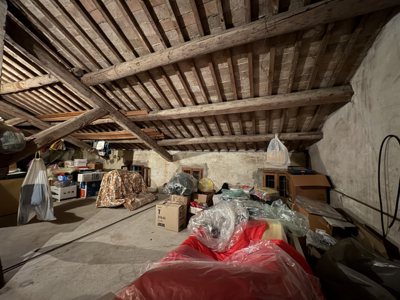 PLV268 - Polverara - Proponiamo in vendita a Polverara una casa singola degli anni Sessanta, dal ...