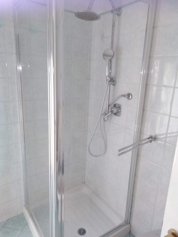 VICENZA-ARACELI: in zona ben servita MINI APPARTAMENTO COMPLETAMENTE ARREDATO al secondo piano. N...