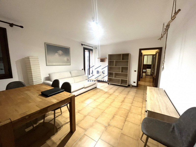 SAN BIAGIO DI CALLALTA - (TV)
Nel cuore di Olmi, un tranquillo e affascinante quartiere che offre...