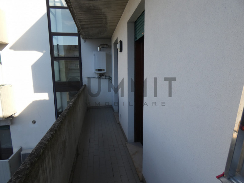 Schio - località Proe di Sopra - MINIAPPARTAMENTO arredato con ampio garage singolo e terrazzo. C...