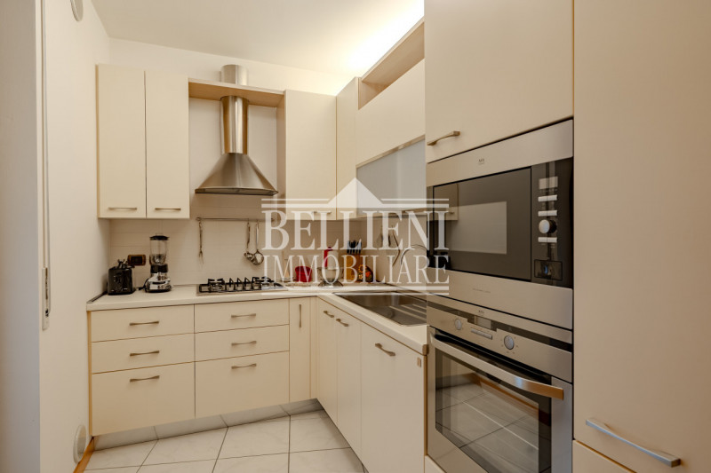 BORGO CASALE - Vendesi affascinante appartamento situato nel  quartiere di Borgo Casale, a pochi ...