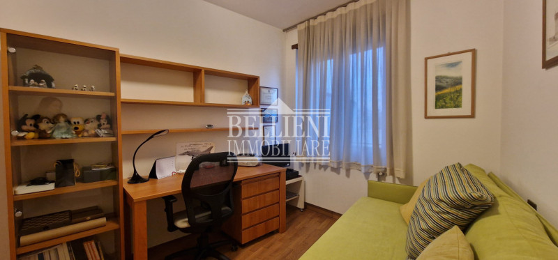 BORGO CASALE - Vendesi affascinante appartamento situato nel  quartiere di Borgo Casale, a pochi ...