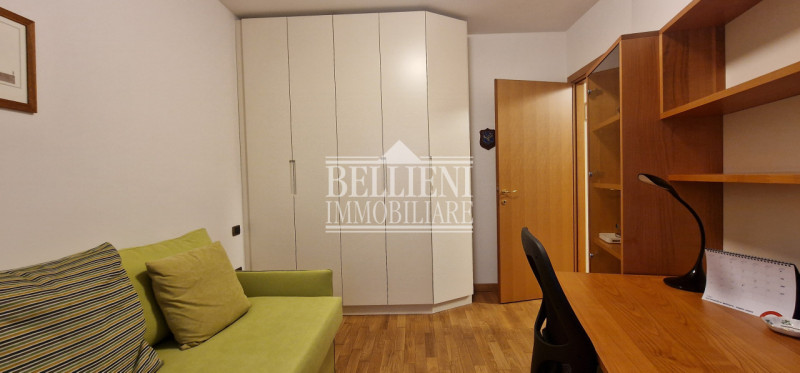 BORGO CASALE - Vendesi affascinante appartamento situato nel  quartiere di Borgo Casale, a pochi ...