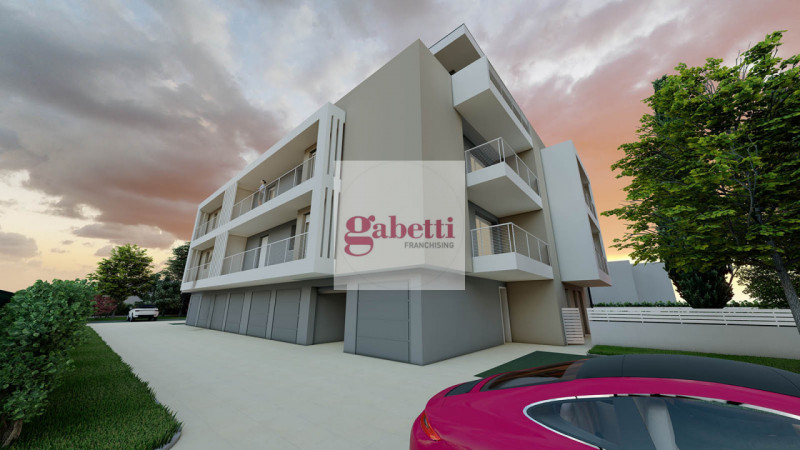 Brusegana proponiamo in contesto signorile appartamento al piano primo composto di ampia zona gio...