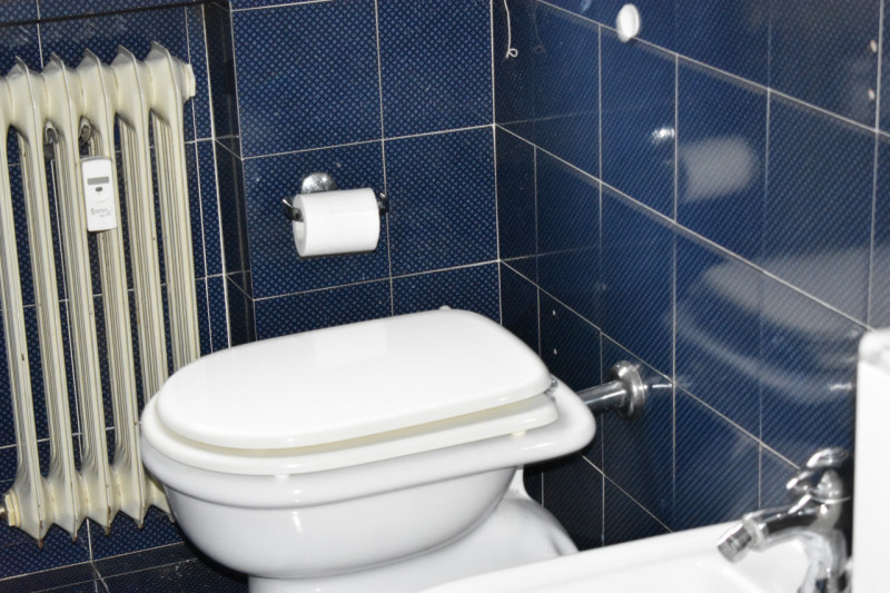 Scopri questo esclusivo appartamento situato al primo piano di un edificio con sole dieci unità, ...