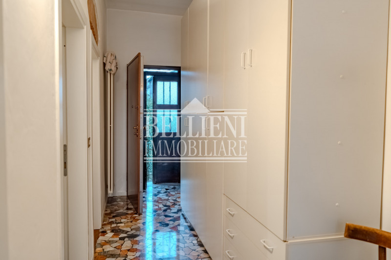 SAN ROCCO - Proponiamo in vendita una casa singola con giardino. L'immobile è composto da una uni...