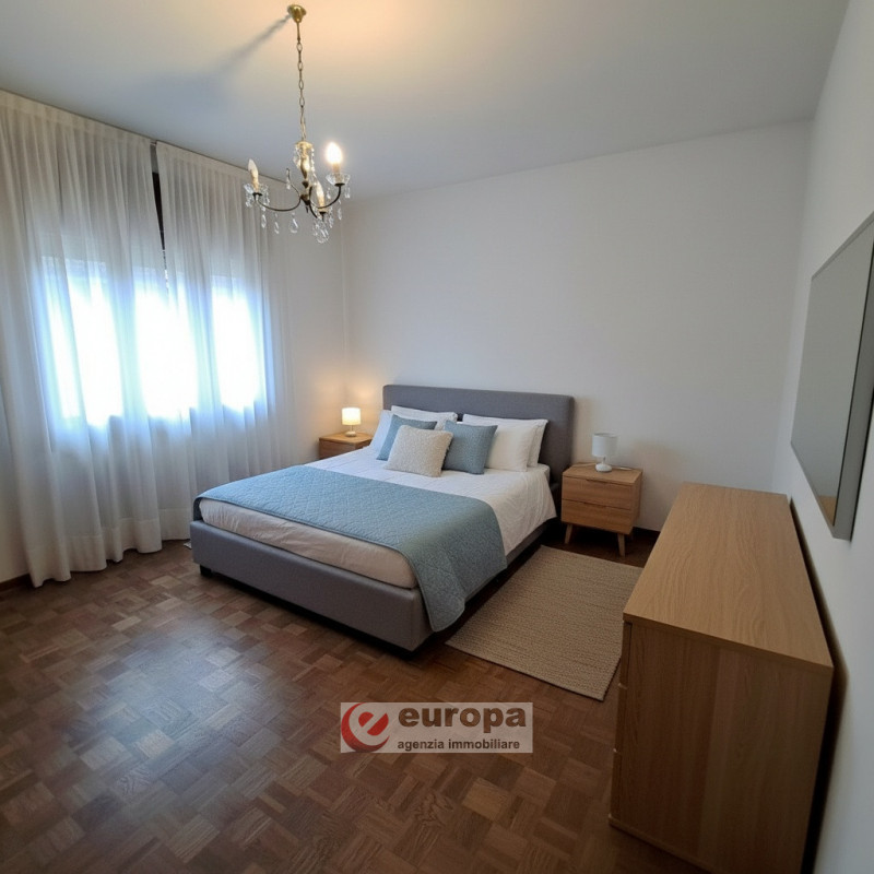 QUINTO VICENTINO, Valproto, interessante opportunità per una/due famiglie, vendesi intera villett...