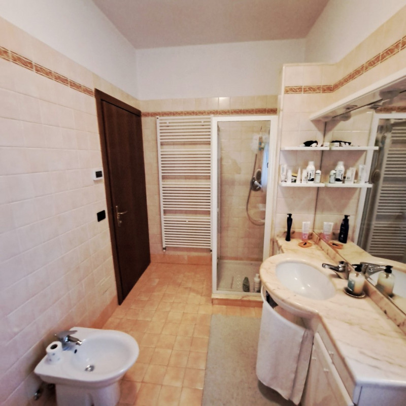 QUINTO VICENTINO, Valproto, interessante opportunità per una/due famiglie, vendesi intera villett...