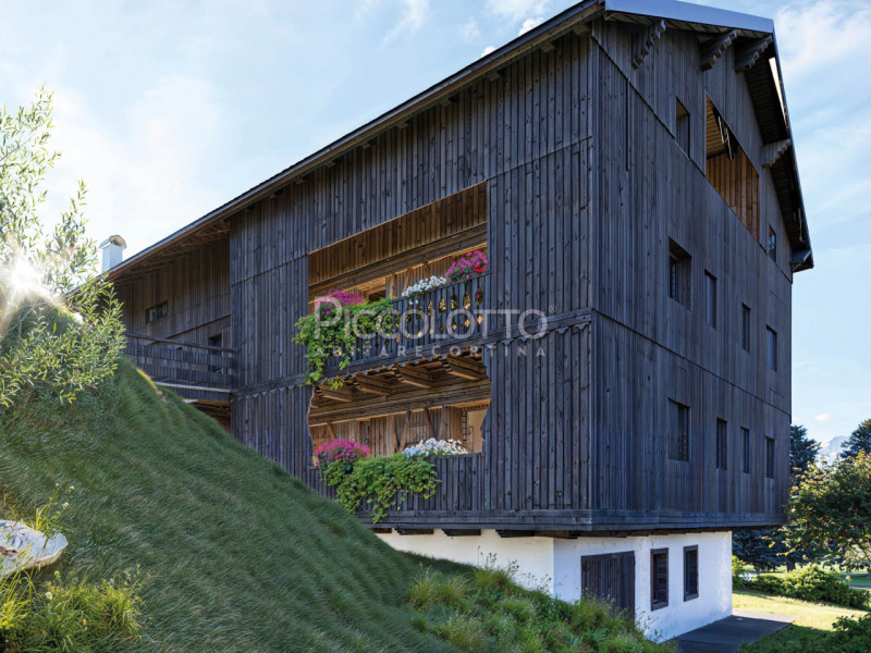 Rif. V4673 D - Nel cuore di Zuel, a pochi minuti dal centro di Cortina d’Ampezzo, prende forma "T...