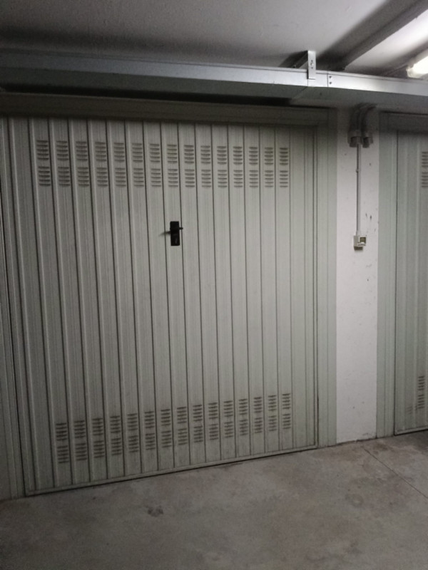 Cadoneghe Mejaniga in zona residenziale, tranquilla, comoda alle vie di transito e situato in un ...