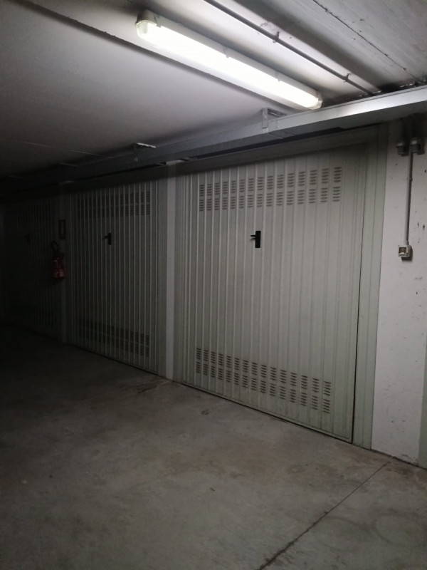 Cadoneghe Mejaniga in zona residenziale, tranquilla, comoda alle vie di transito e situato in un ...