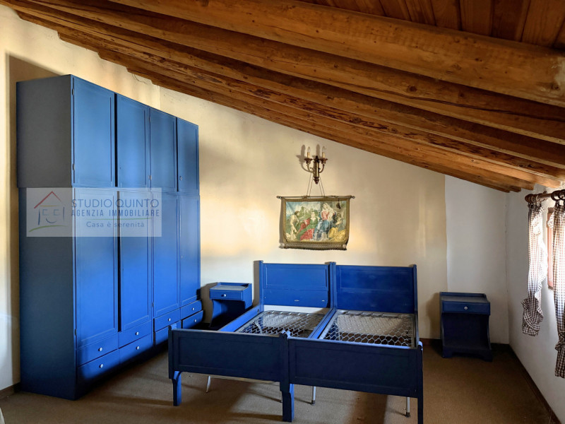 Siamo nel cuore di Badoere e nel 1689 è stata pensata e realizzata la Rotonda di Badoere, che ris...