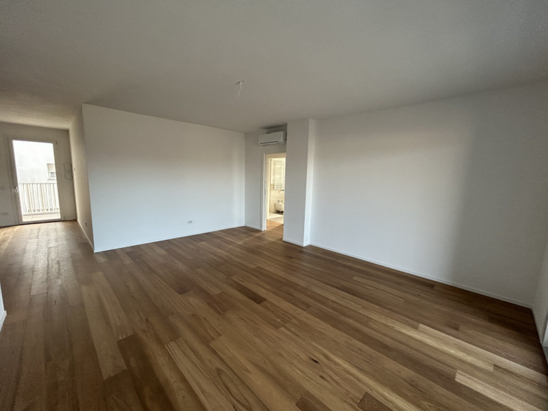 In una delle aree più prestigiose e ricercate di Padova, nel quartiere Madonna Pellegrina, sorge ...