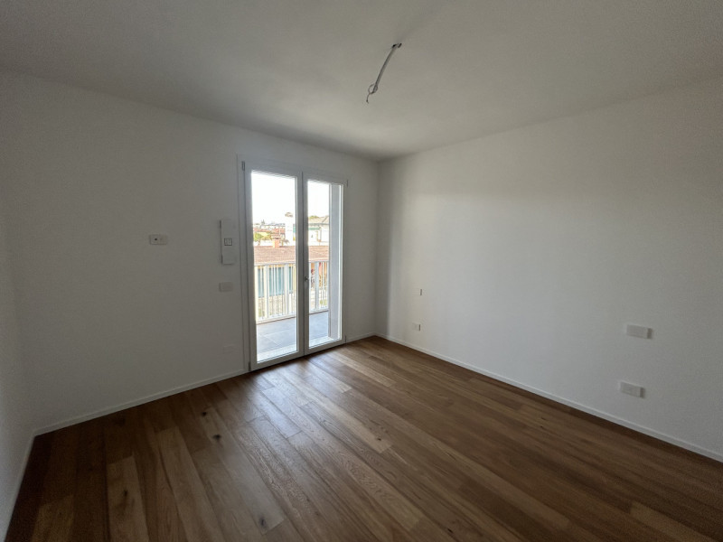 In una delle aree più prestigiose e ricercate di Padova, nel quartiere Madonna Pellegrina, sorge ...