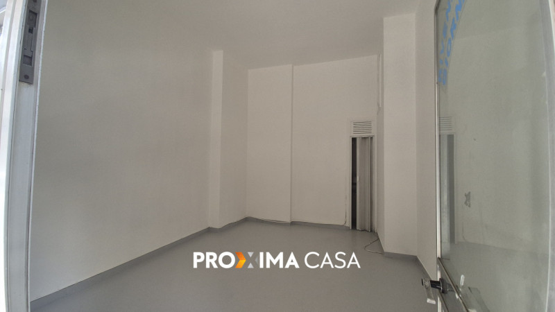 Salerno Affitto Negozio