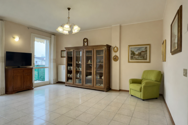 Nel cuore di Caselle di Selvazzano, in via Maria Ausiliatrice, in posizione centralissima e comod...