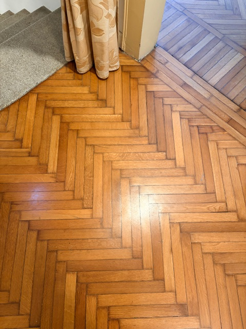 Porzione di casa(cielo-terra)  che per finiture e stile architettonico è un'opportunità rara da t...