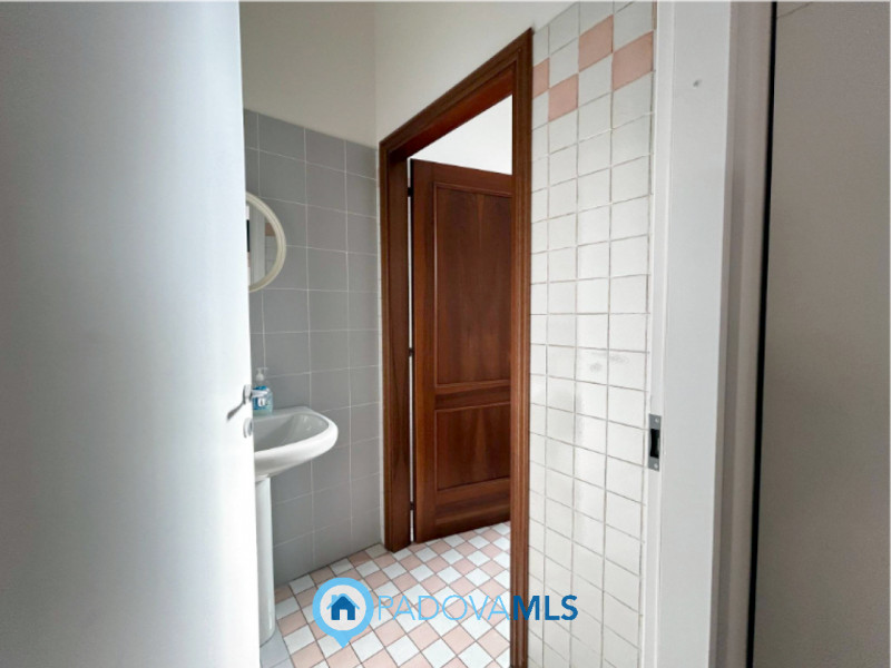 Immobile in esclusiva al Gruppo Padova MLS
Hai mai pensato al tuo prossimo spazio commerciale o u...