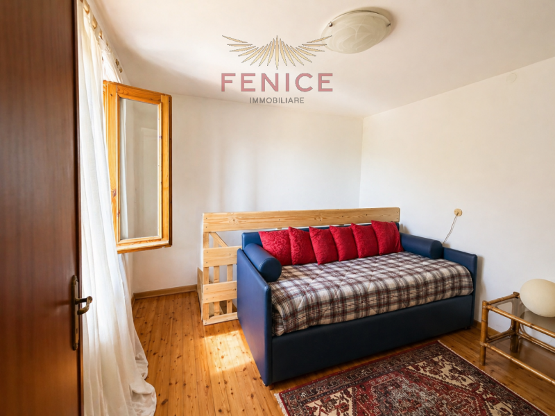 FENICE IMMOBILIARE presenta

Nel suggestivo scenario del Montello, a pochi chilometri dal centro ...