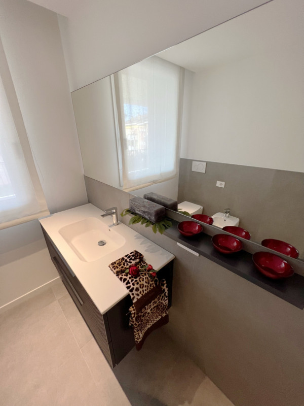 (Per INFO Cristina 3389226442) A Padova, in un'area residenziale caratterizzata dalla suggestiva ...