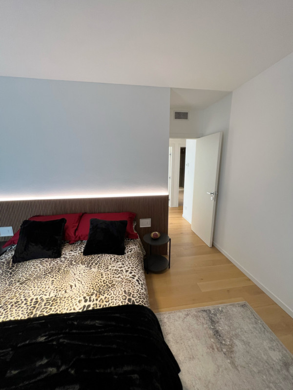 (Per INFO Cristina 3389226442) A Padova, in un'area residenziale caratterizzata dalla suggestiva ...