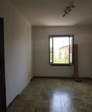 Rif. A.A.65-23

Vendita all'asta - appartamento al 1° piano in data 05 febbraio 2026

Descrizione...