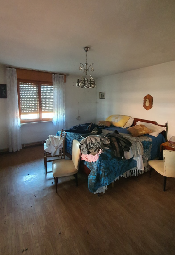 Rif. A.A.01-24

Vendita all'asta - abitazione su 3 livelli in data 24 febbraio 2026

Descrizione:...