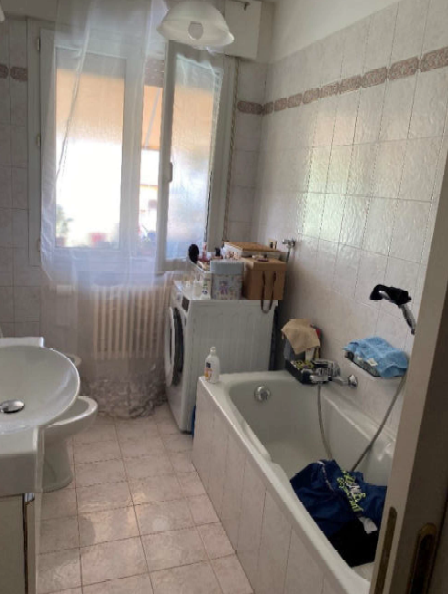 Rif. A.A.285-23

Vendita all'asta - appartamento al 2° piano in data 24 febbraio 2026

Descrizion...