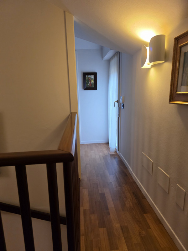 Scoprite questo INTROVABILE ATTICO, un gioiello nel cuore di Padova, situato nella tranquilla zon...