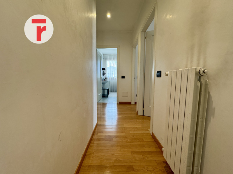 CAMPODARSEGO - loc.Reschigliano - A due passi dalla Chiesa, dal supermercato e da tutti i servizi...