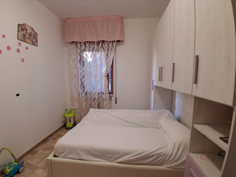 Via Meschinelli: proponiamo un ampio appartamento trilocale di 94 mq nel cuore di Vicenza, ideale...