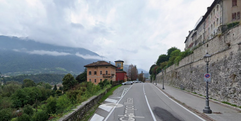 Rif. A.A.92-23

Vendita all'asta - appartamento al 2° piano in data 11 febbraio 2026

Descrizione...