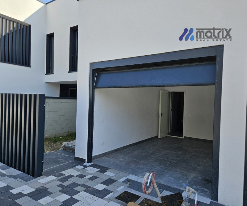 Ville a Schiera  €. 324.000 140 mq calpestabili Nuova Costruzione.

A 1 Km dal centro di Saonara ...