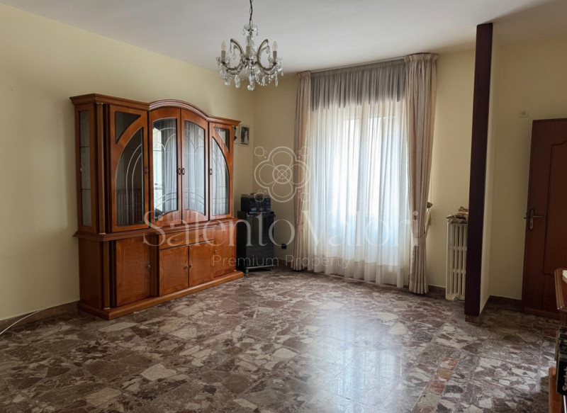 Casa singola a Parabita