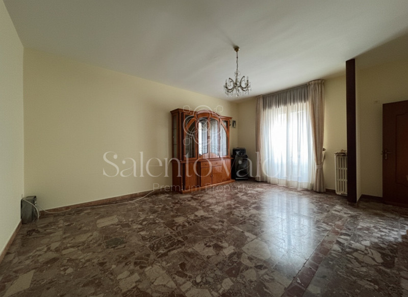 Casa singola a Parabita