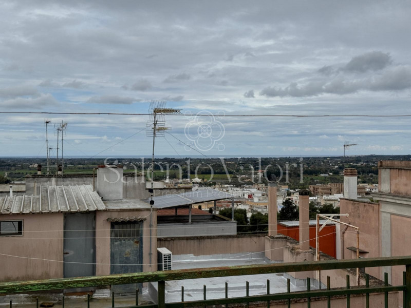 Casa singola a Parabita